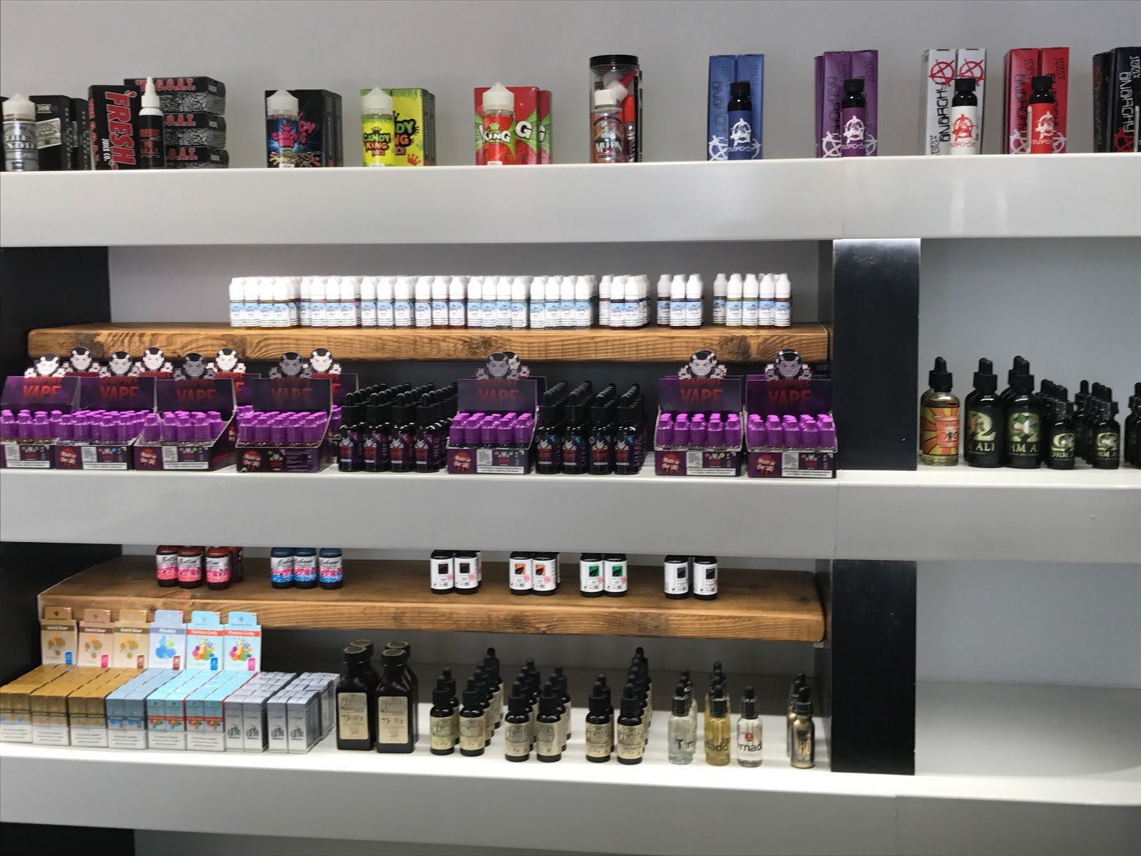 vape shop newr me Its Lit Smoke Shop